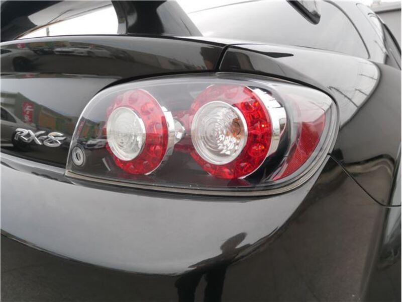 RX-8