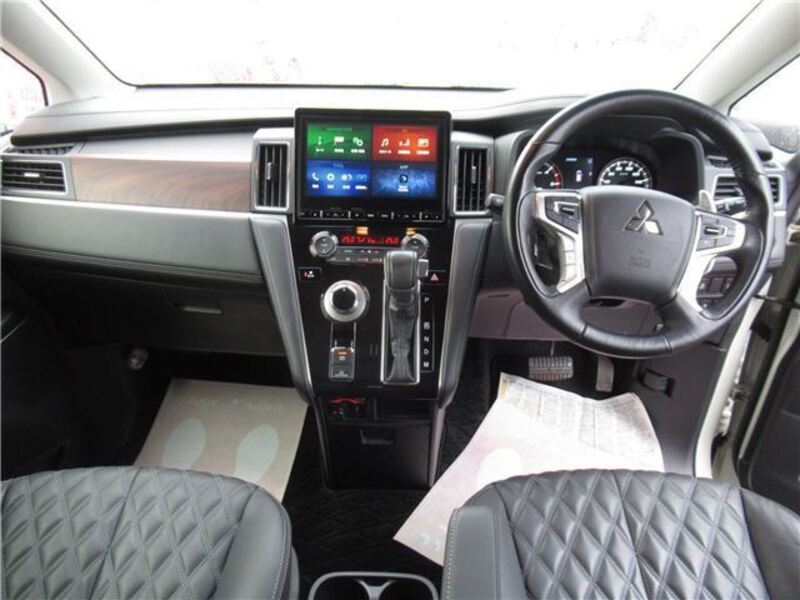 DELICA D5