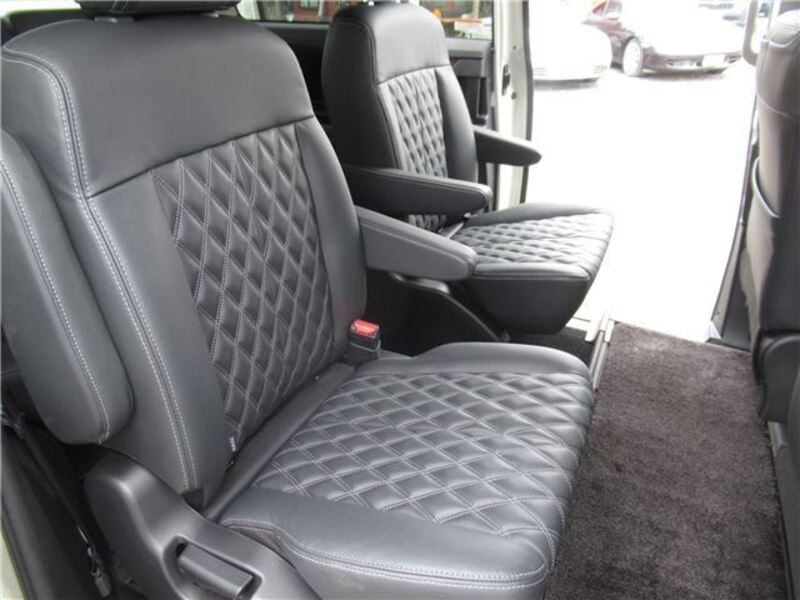 DELICA D5