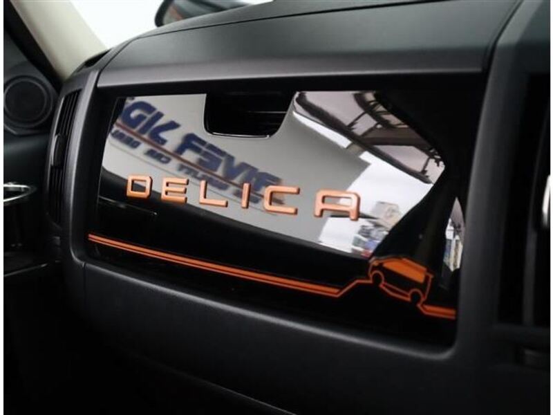 DELICA D5