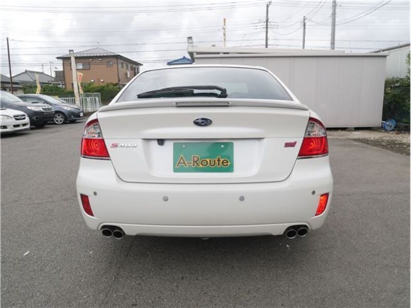 LEGACY B4
