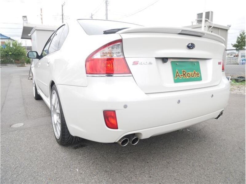 LEGACY B4