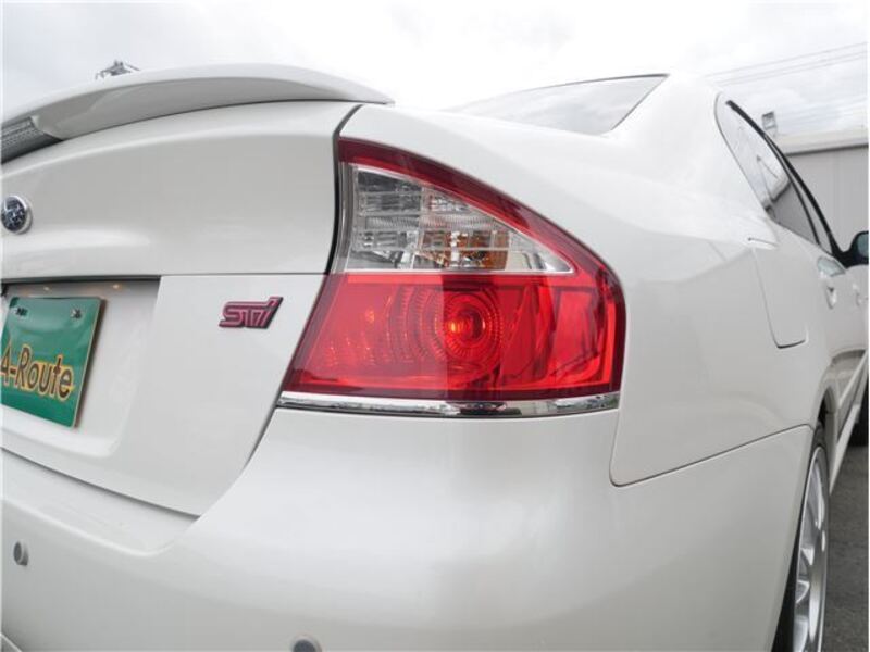 LEGACY B4