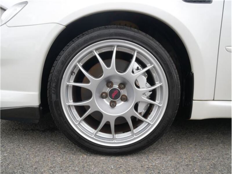 LEGACY B4