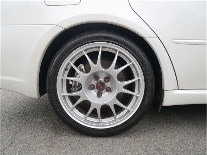 LEGACY B4