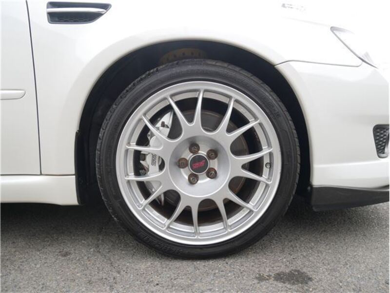LEGACY B4