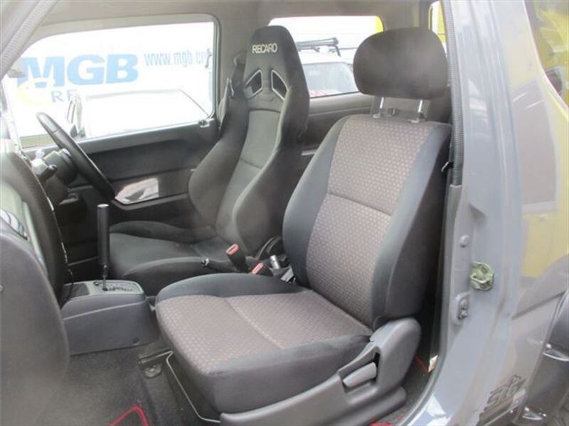 JIMNY SIERRA