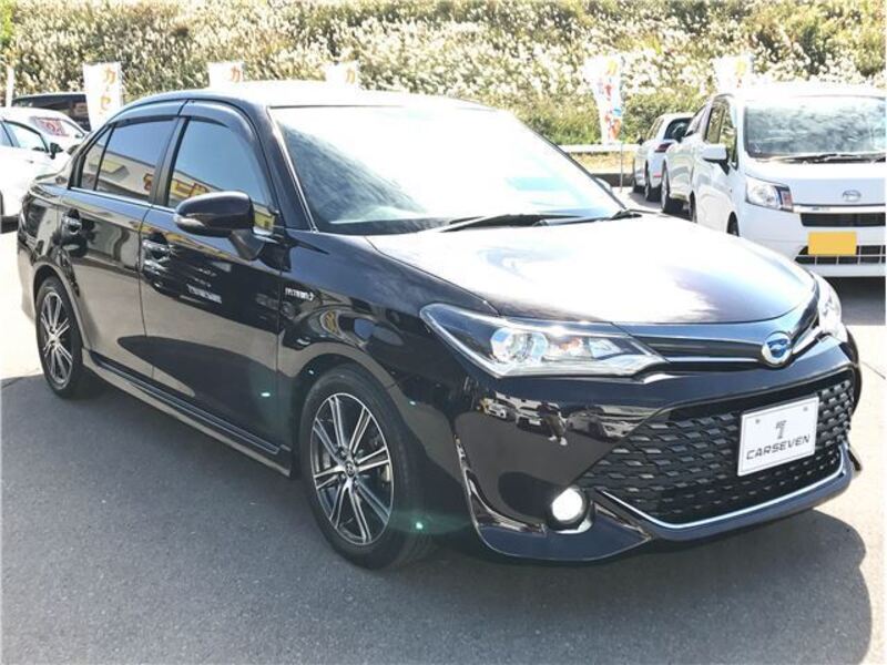 COROLLA AXIO