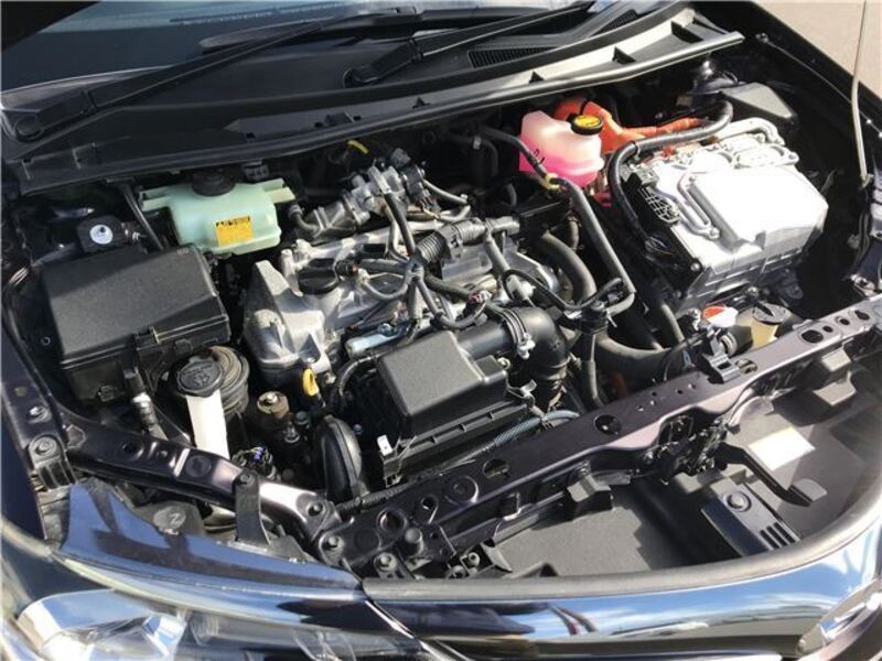 COROLLA AXIO