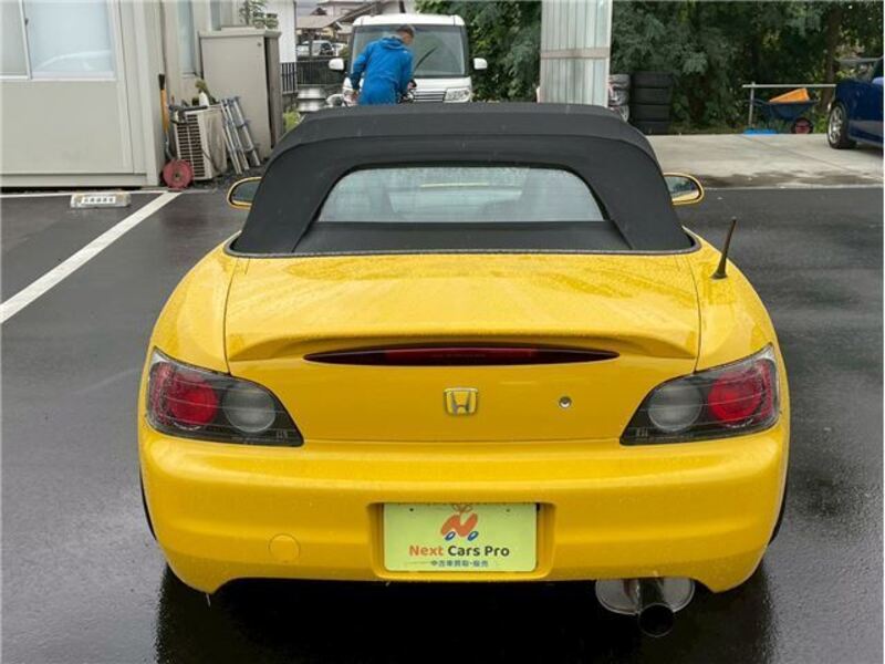 S2000