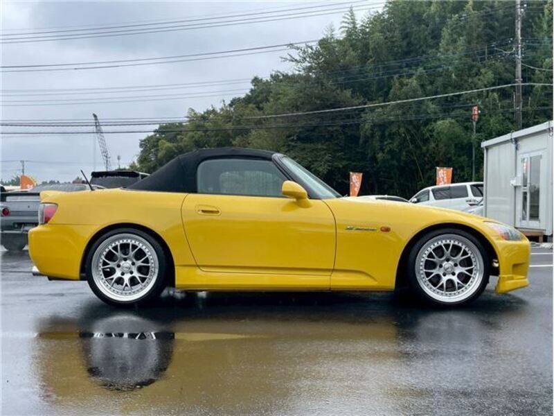 S2000