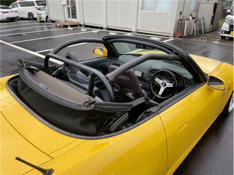 S2000