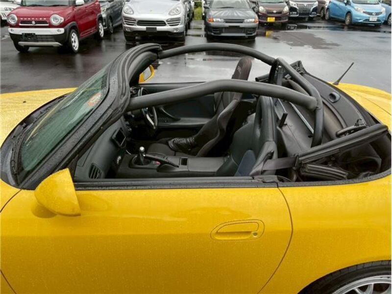 S2000