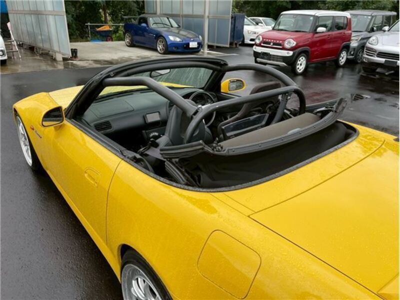 S2000