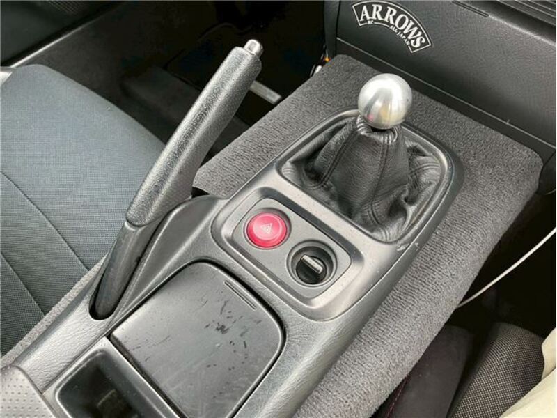 S2000