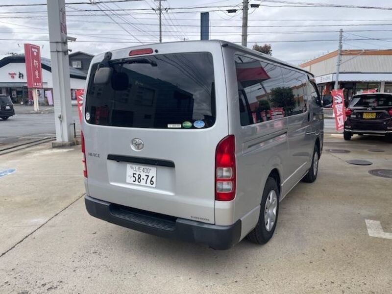 HIACE VAN