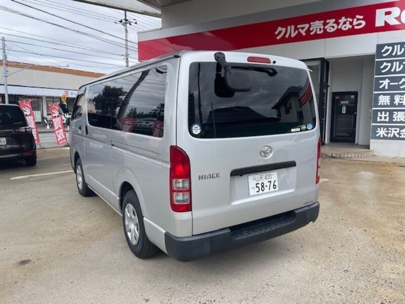HIACE VAN
