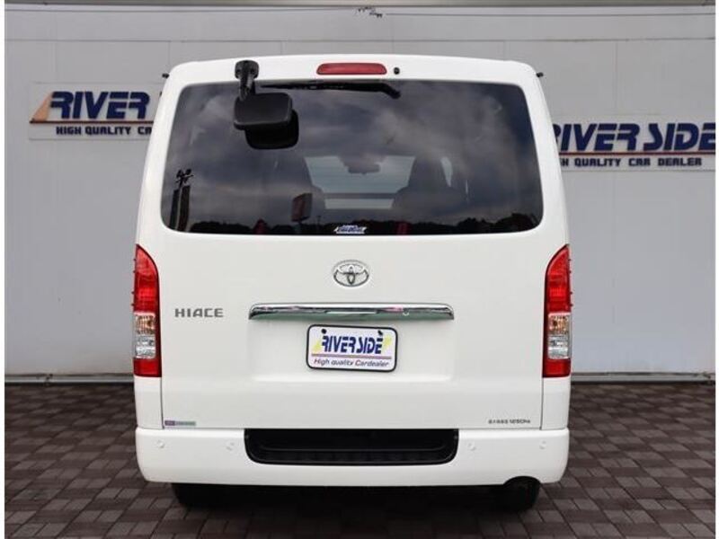 HIACE VAN