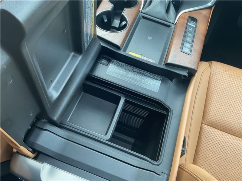 LX