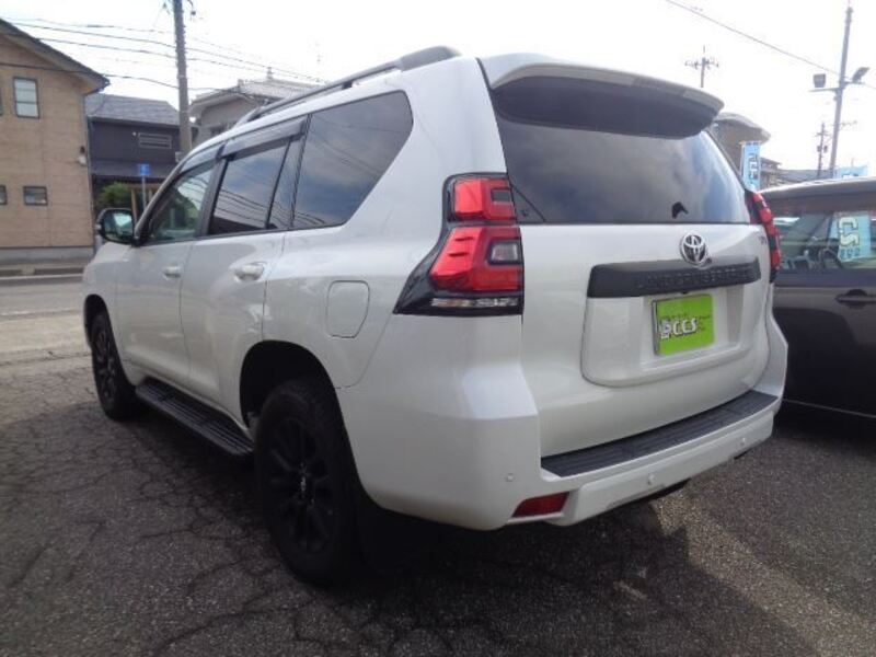 LAND CRUISER PRADO