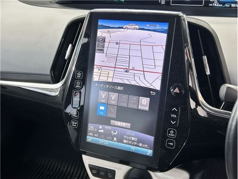 PRIUS PHV