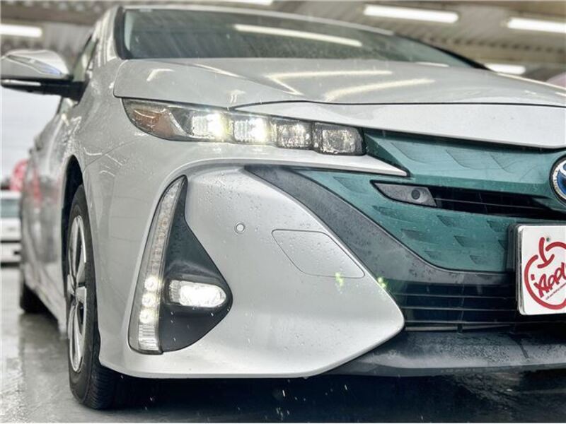 PRIUS PHV