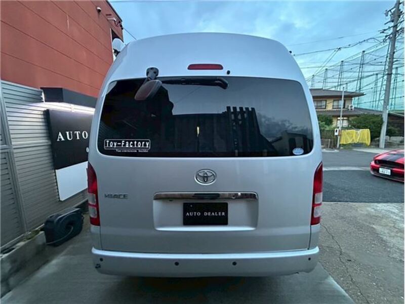 HIACE
