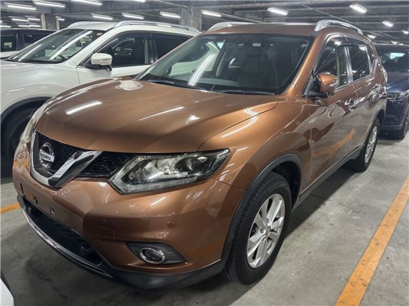 X-TRAIL
