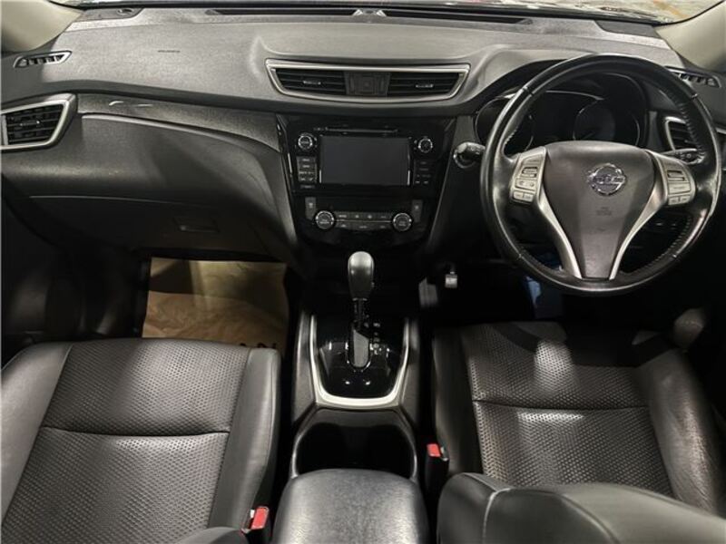 X-TRAIL