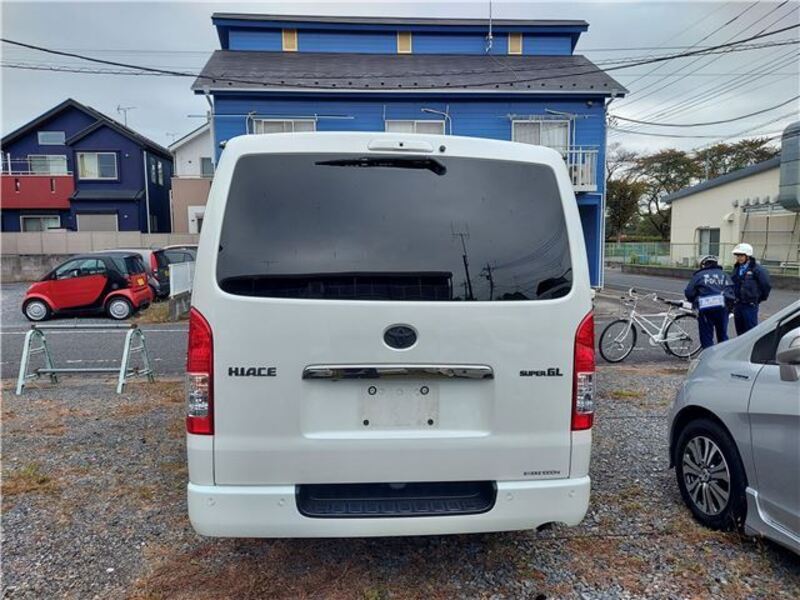 HIACE