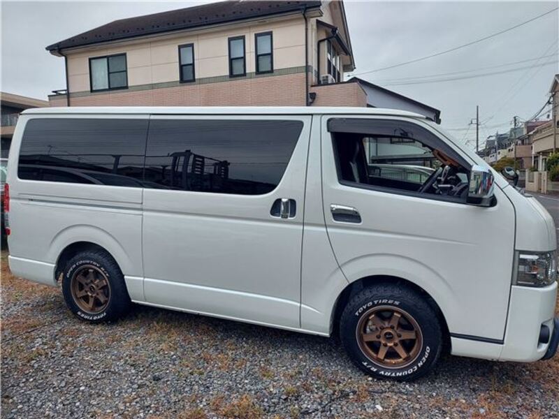 HIACE