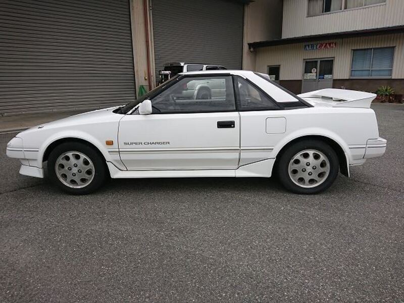 MR2