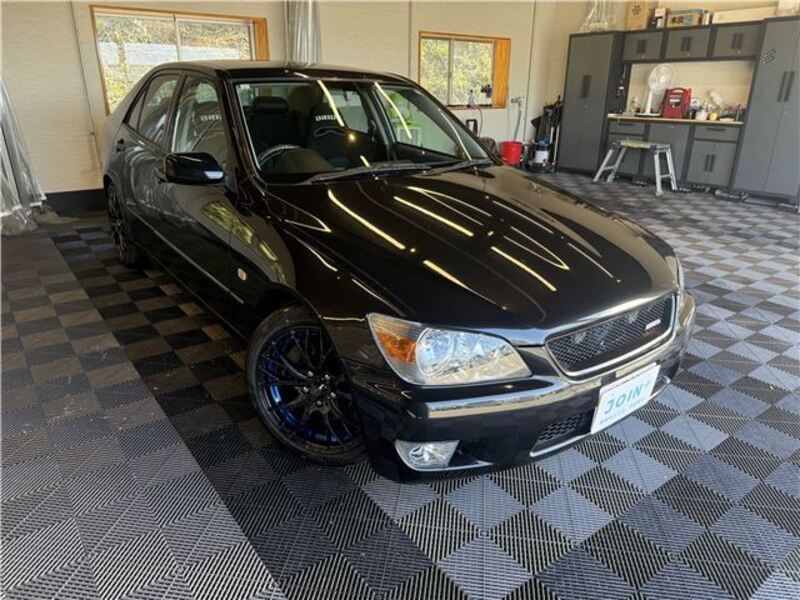 TOYOTA ALTEZZA
