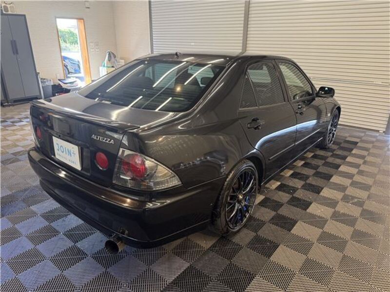 ALTEZZA