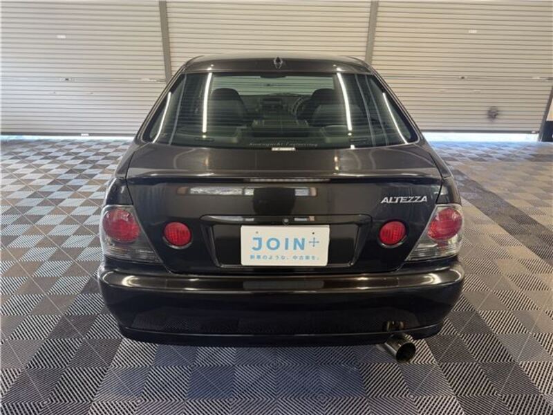 ALTEZZA