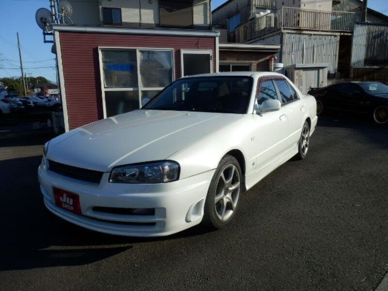 SKYLINE-0