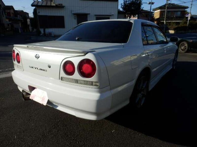 SKYLINE