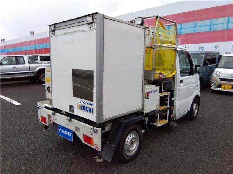 CARRY TRUCK