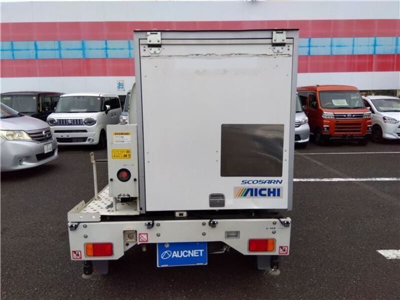 CARRY TRUCK