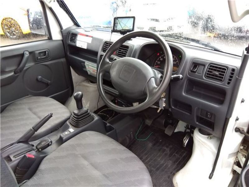 CARRY TRUCK