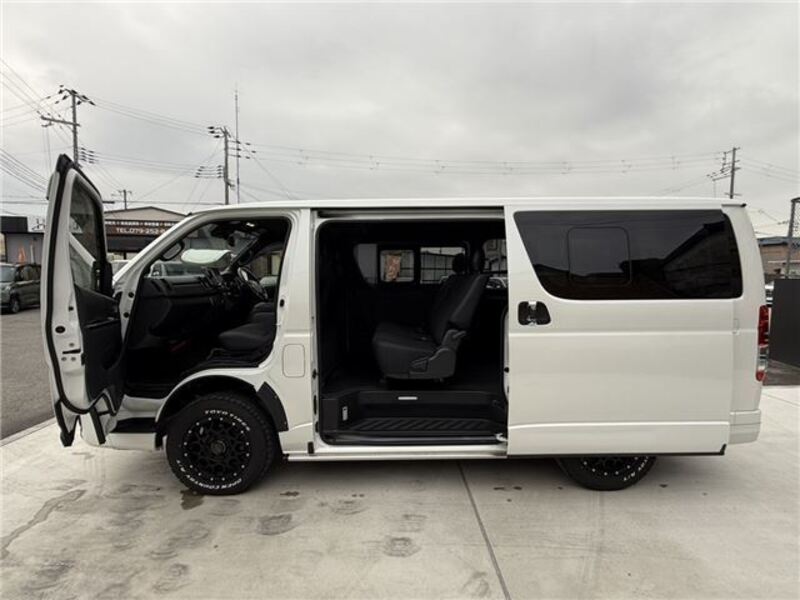 HIACE