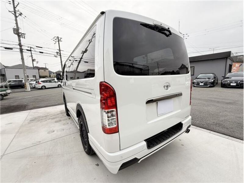 HIACE