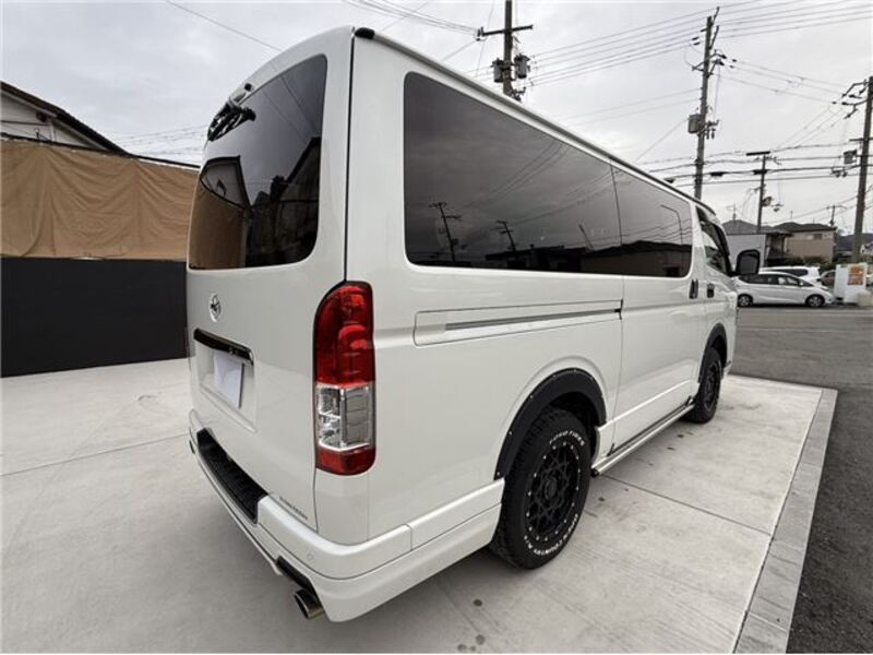 HIACE