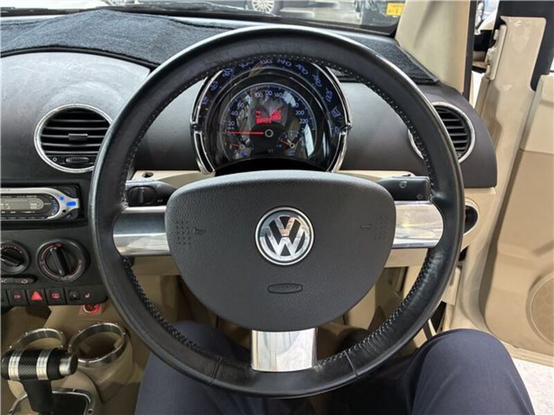 NEW BEETLE
