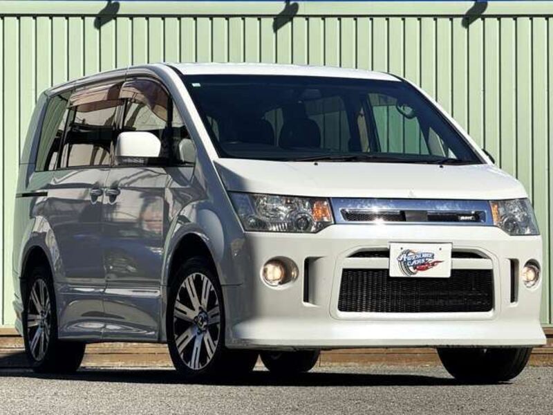 DELICA D5