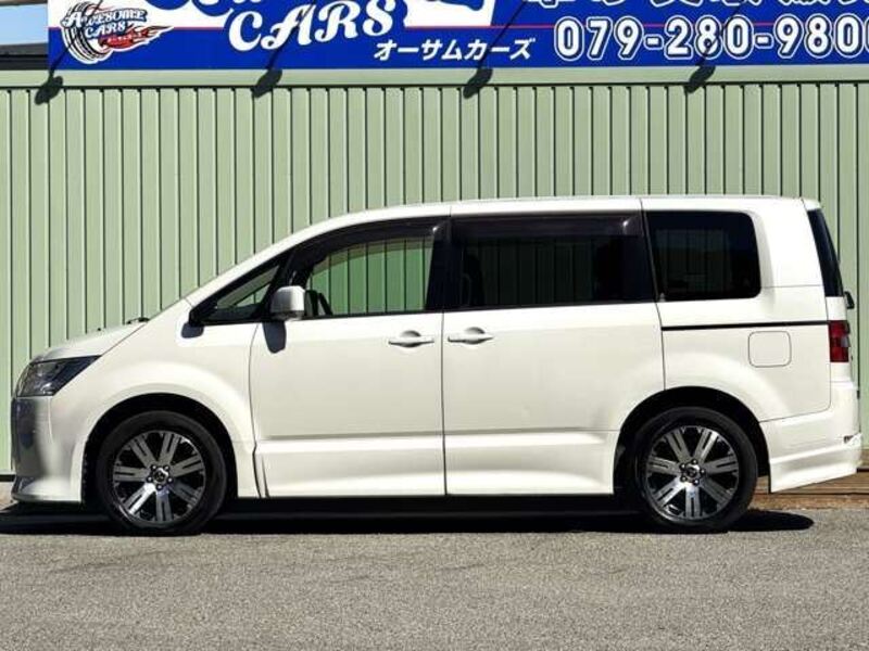 DELICA D5