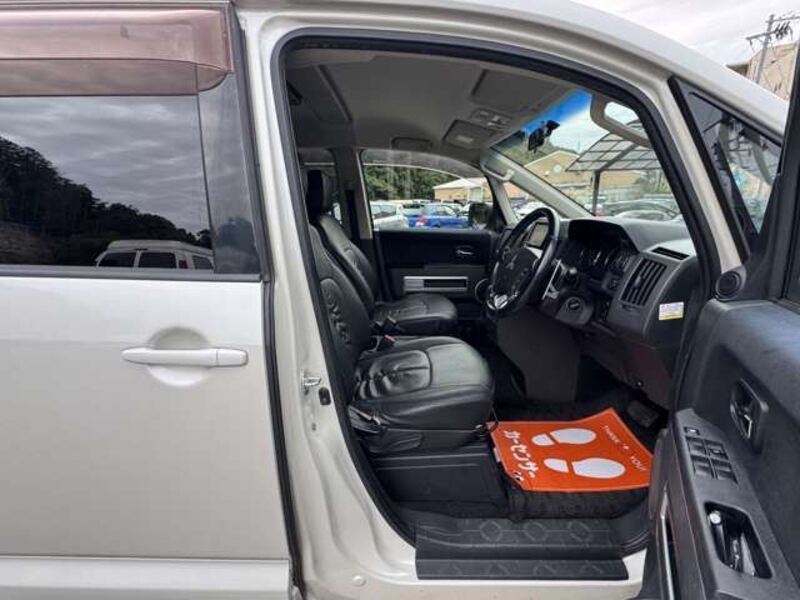 DELICA D5
