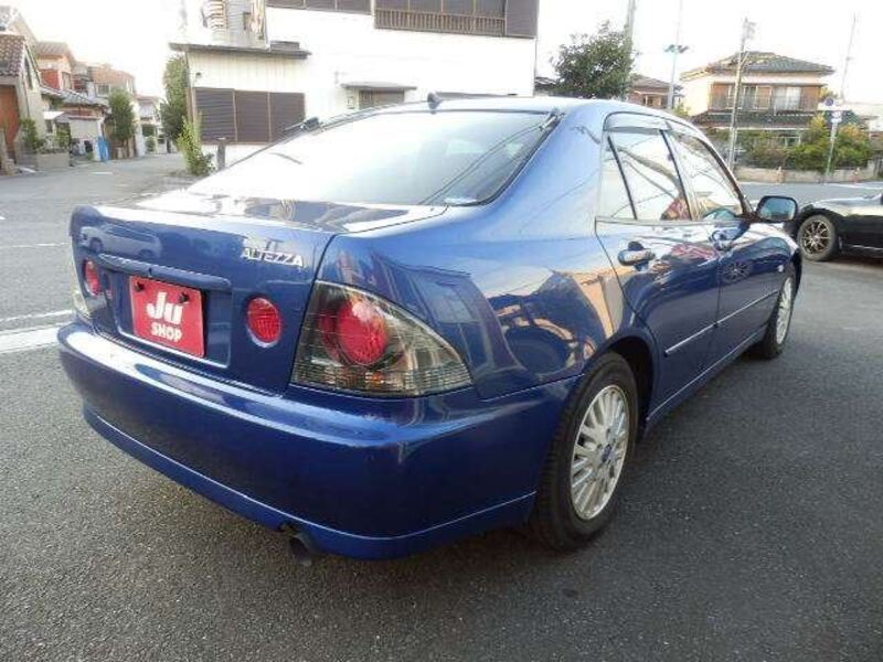 ALTEZZA