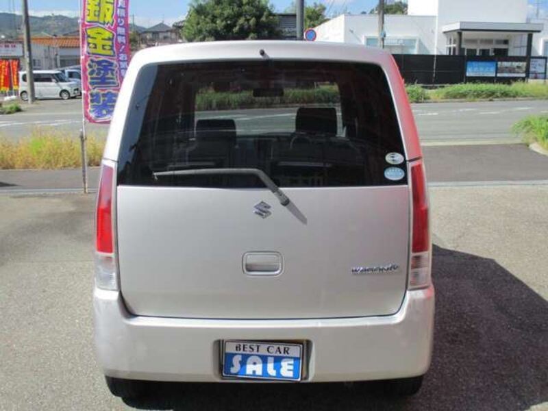 WAGON R
