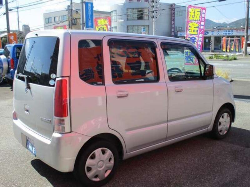 WAGON R